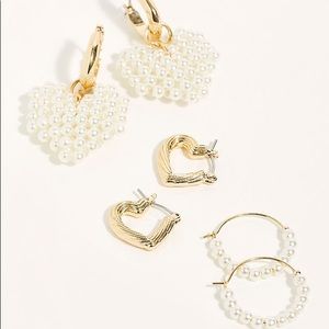 NWOT Free People heart earrings
